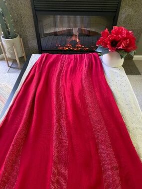 Women’s Red and Silver Scarf